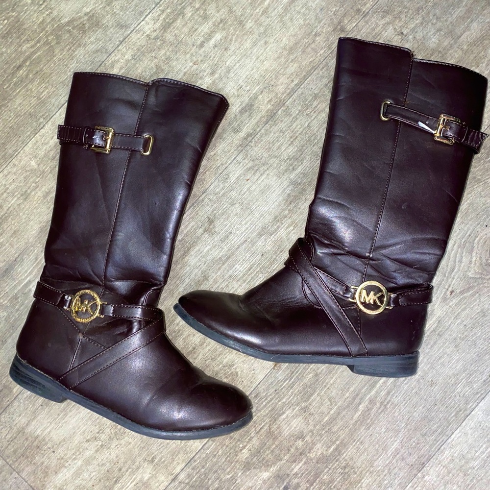 Girls MK boots